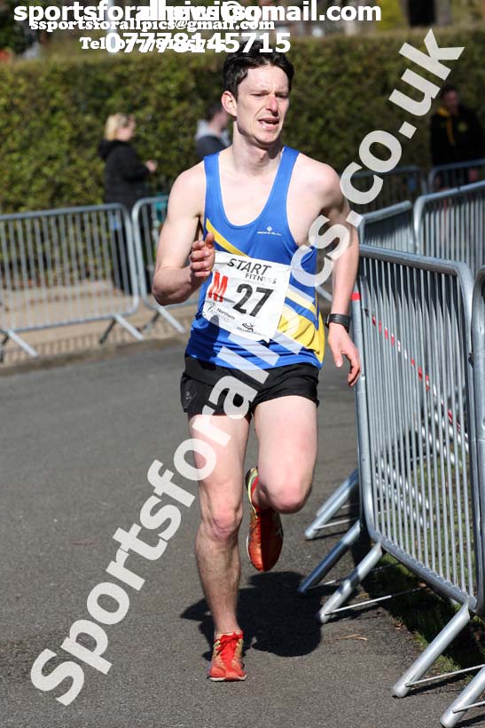 Senior mens Northern 12 Stage Road Relay Champs., Birkenhead Park. Photo: David T. Hewitson/Sports for All Pics